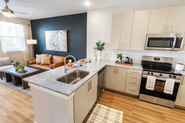 Woodlands Creekside
