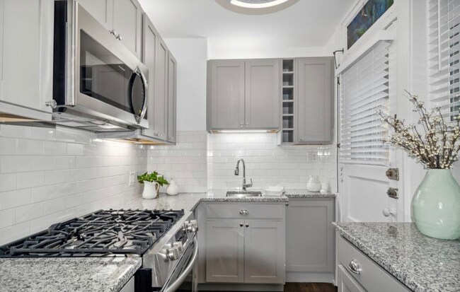 Photo - 717 Washington Blvd Unit 1A