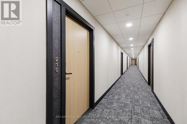 Photo - 31 Huron St Unit 210