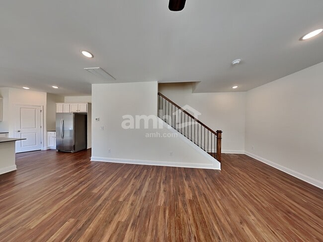 Photo - 15724 Thomas Rd