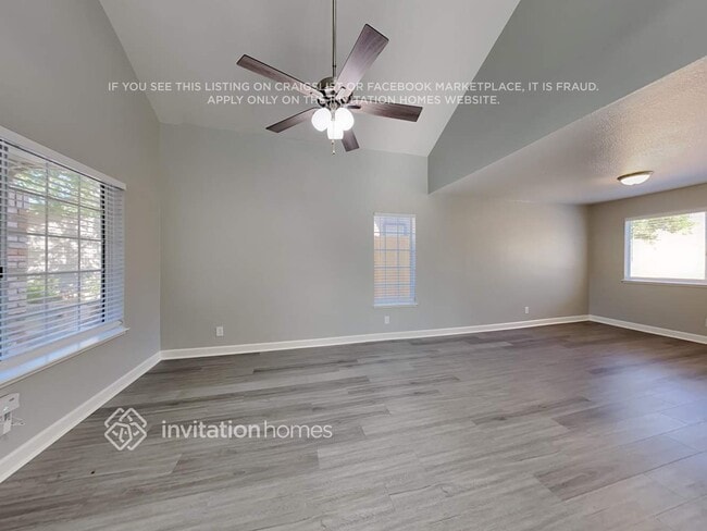 Photo - 4052 Tawny Meadow Way