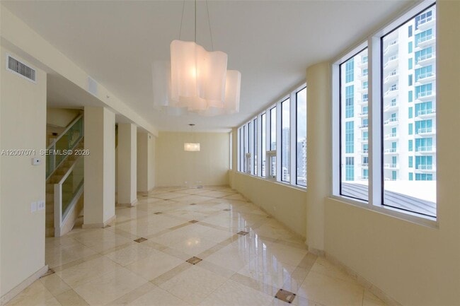 Photo - 888 Brickell Key Dr Unit 2802