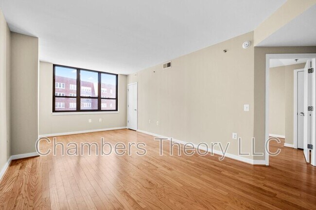 Photo - 3883 Connecticut Ave NW Unit #403