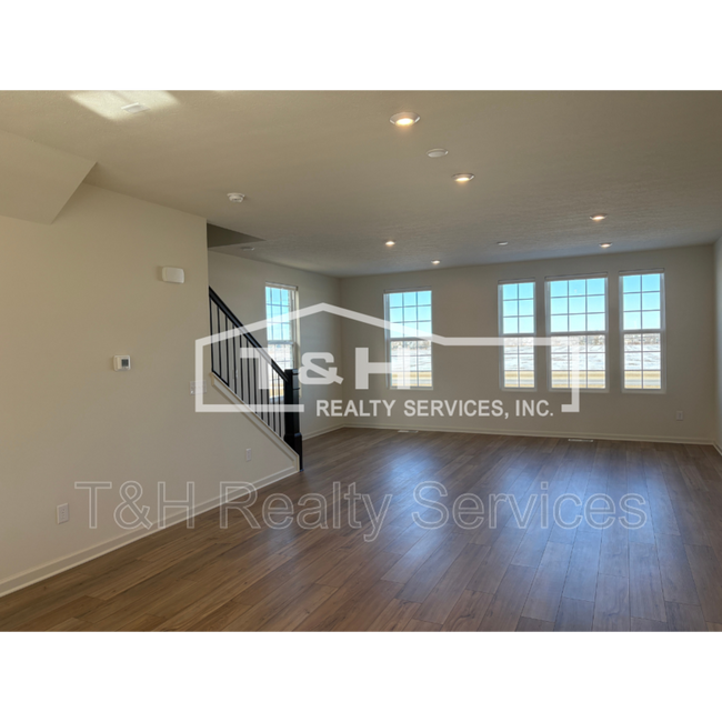 Photo - 1734 Blenker Dr