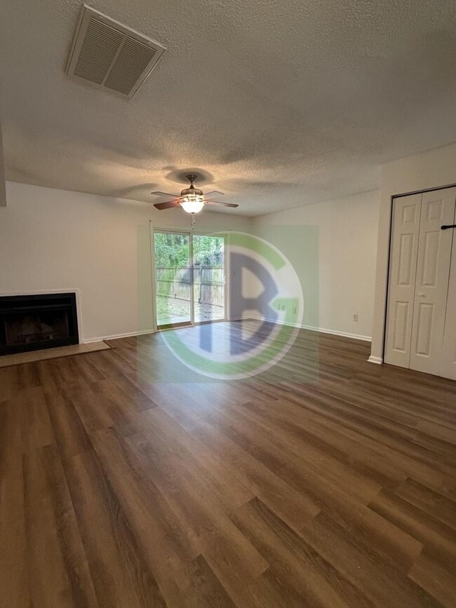 Photo - 2bd Townhome conveniently located to all that Irmo has to offer