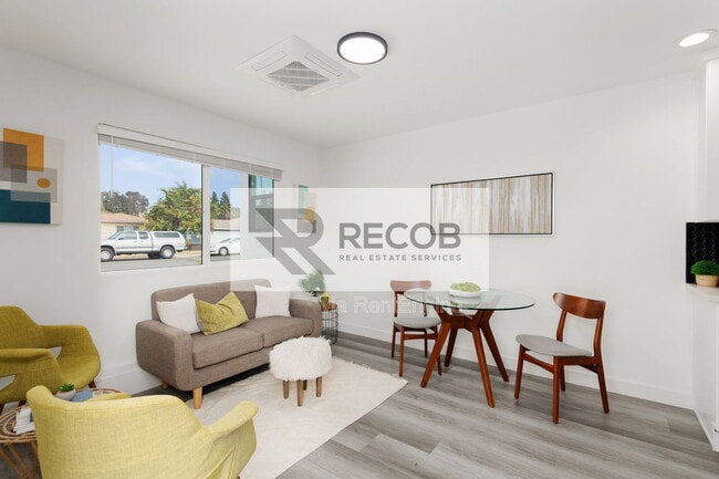 Photo - 5144 Manchester Rd Unit 4