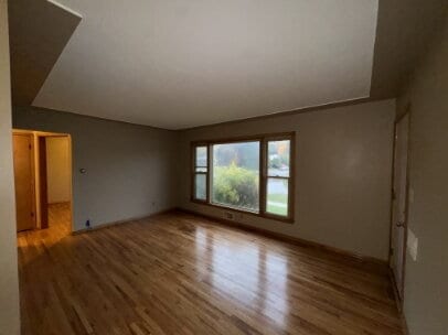 Photo - "Charming 2-Bed Gem with Hardwood Floors in Saint Paul's Vibrant South Side!"