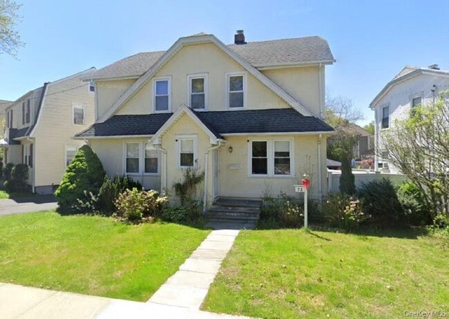 Building Photo - 72 Stewart Ave