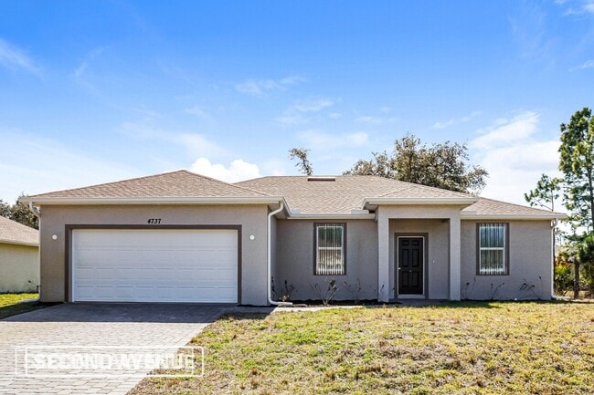 Photo - 4737 Manila Ave