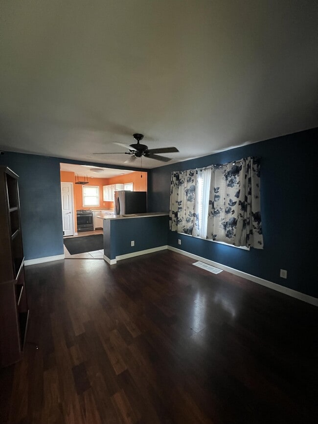 Photo - 403 Butler St