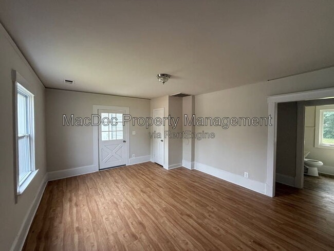 Photo - 163 Bend Farm Rd