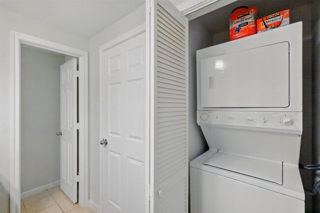 Photo - 2255 Braeswood Park Dr Unit 166