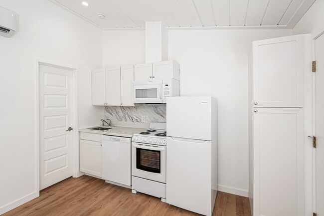 Photo - 720 Pritchett Ln