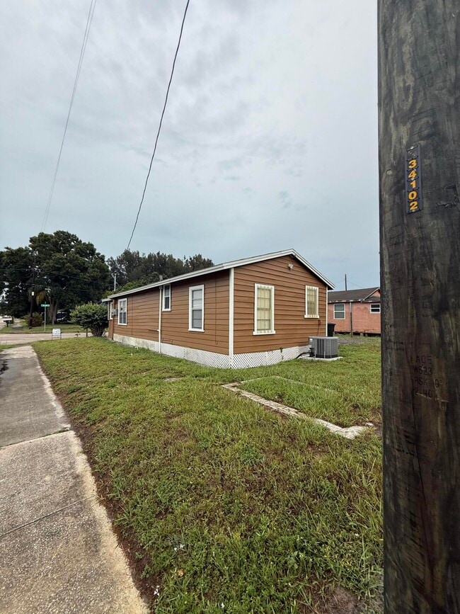 Photo - 713 N 19th St