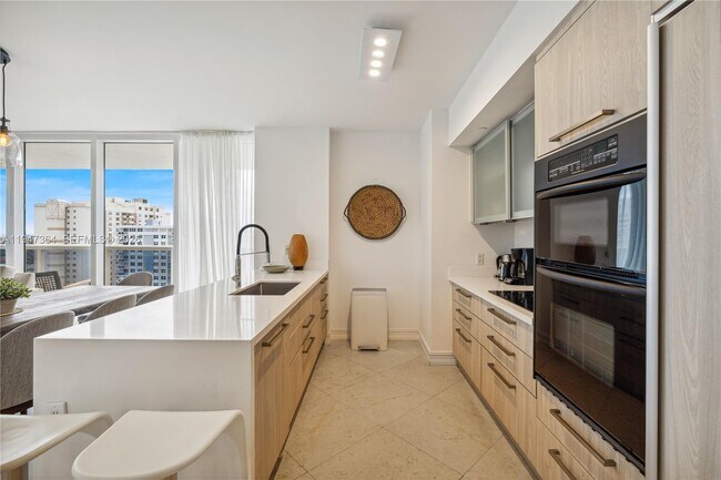 Photo - 1830 S Ocean Dr Unit 1506