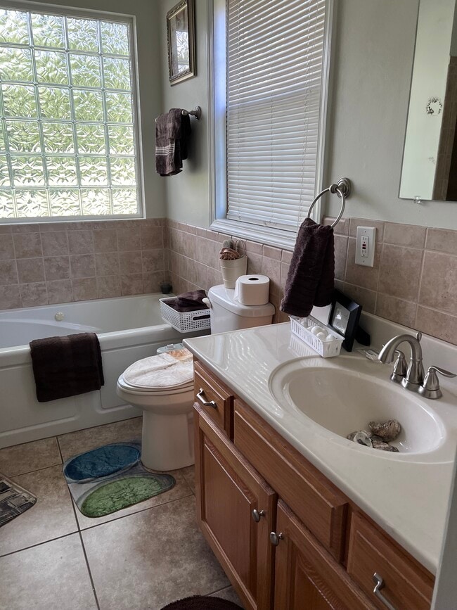 Main bathroom
