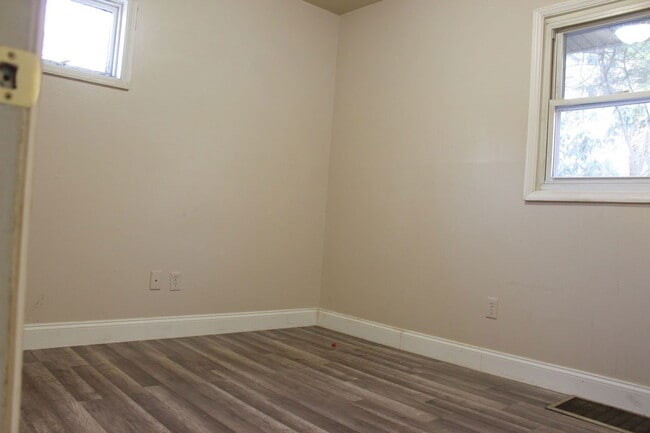 Photo - 753 Jefferson Rd