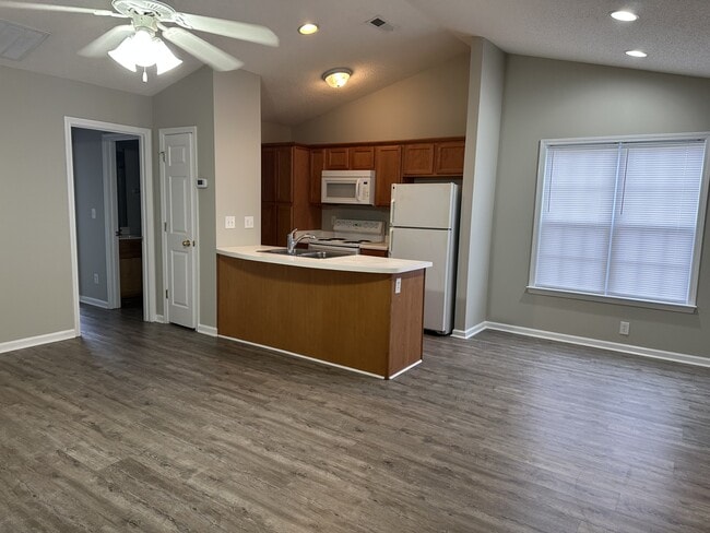 Photo - 3918 Elizabeth Ave