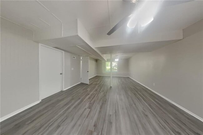 Photo - 1842 Jarrett Dr