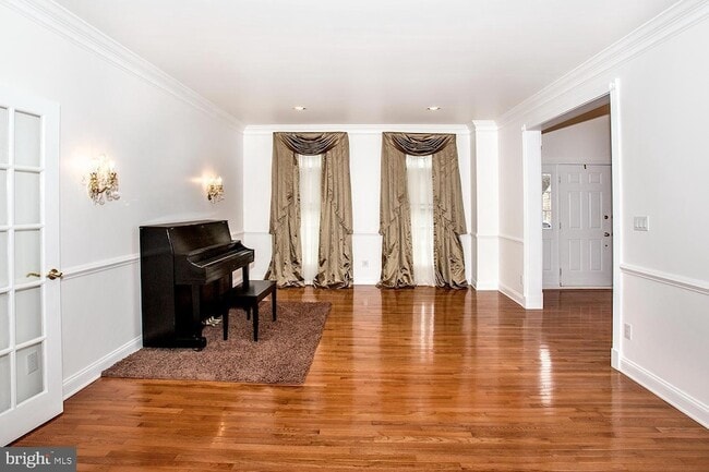 Photo - 189 Christopher Dr