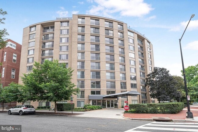 Building Photo - 1239 Vermont Ave NW Unit 902 Rental