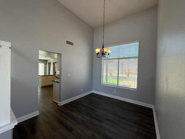 8601 Willeford Ct