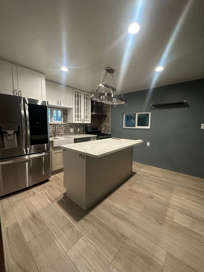 Photo - Quaint 3 Bedroom Home with Modern Upgrades...