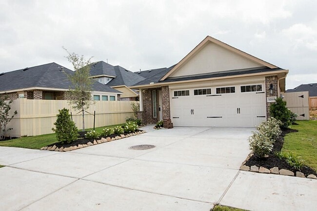 Photo - 12111 Parade Park Pl