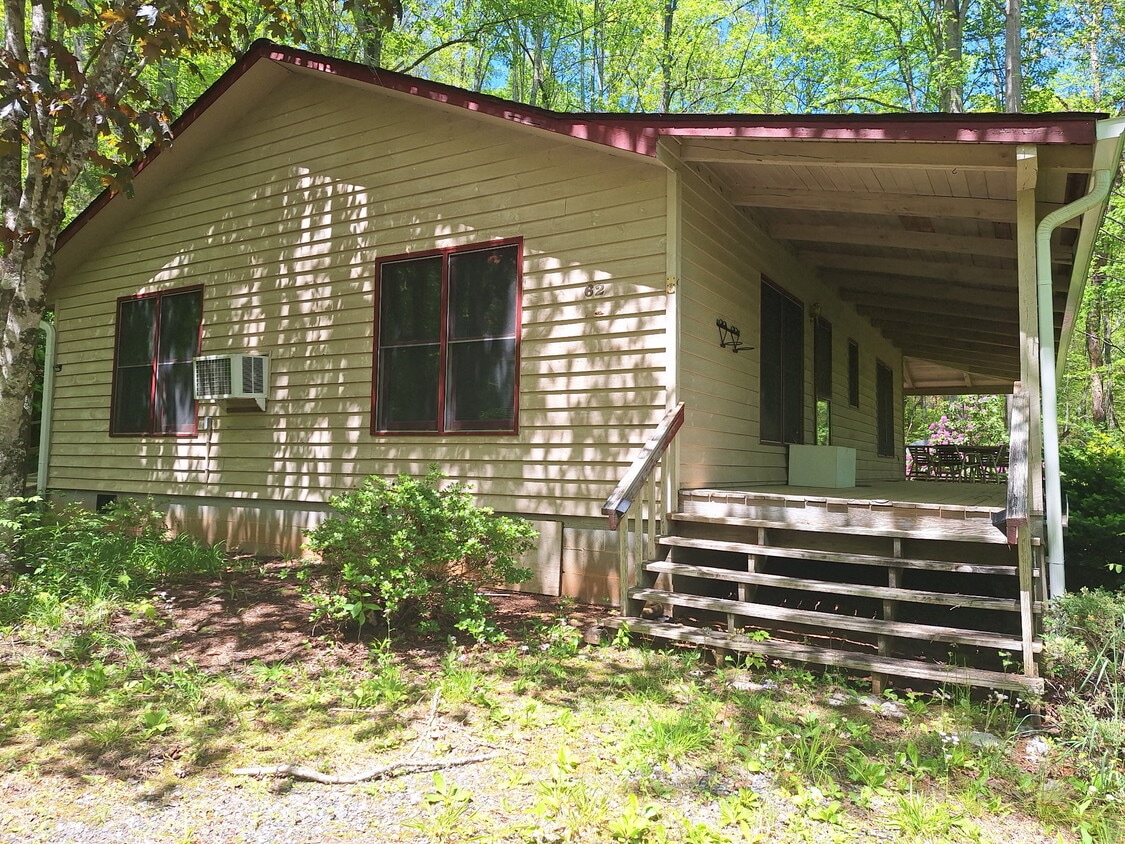 Photo - 62 Red Hawk Bluff (Sylva, NC)