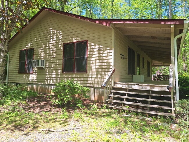 Building Photo - 62 Red Hawk Bluff Rental