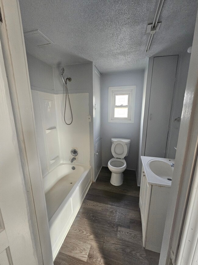 Photo - 4342 Vine St Unit 2