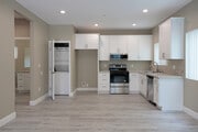 1BR, 1BA - 682SF