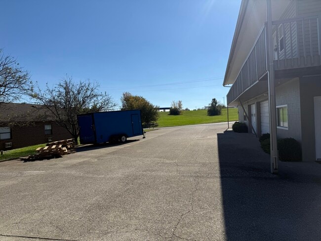 Photo - 419 Gibson Ln Unit 3