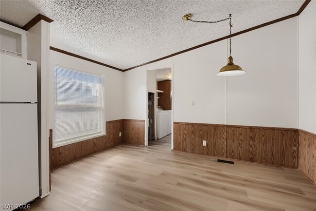 Photo - 6105 Berthelot Ln
