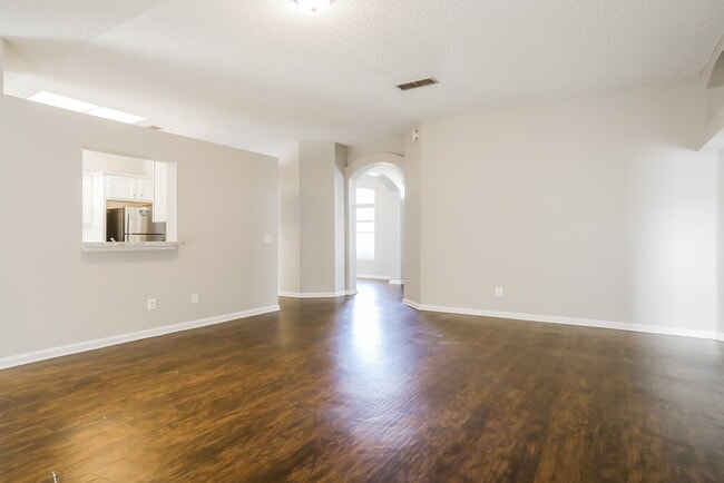 Photo - 6621 Delta Post Dr W