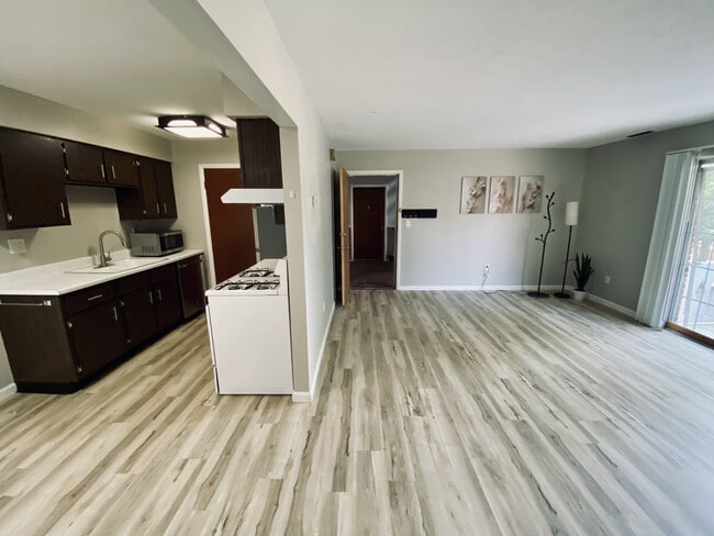Photo - 1311 Old Eagle Dr