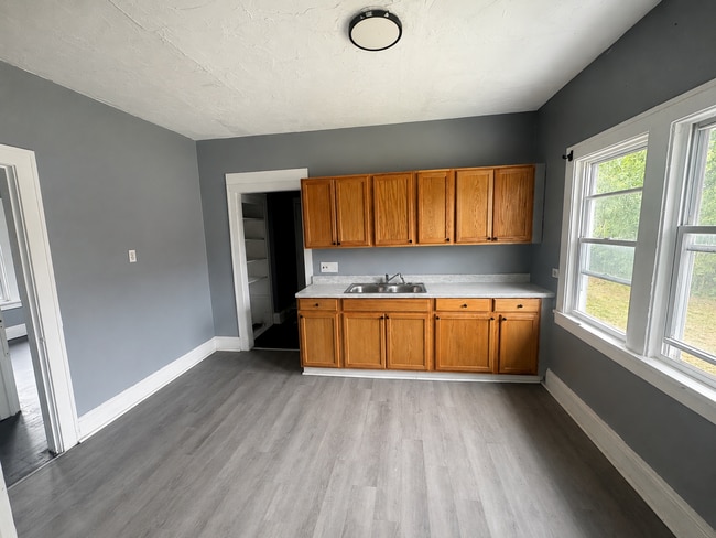 Building Photo - 13302 Cranwood Dr Unit 13304 - 2