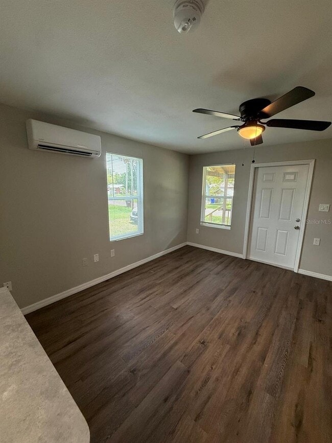 Photo - 1512 7th St Unidad 1512