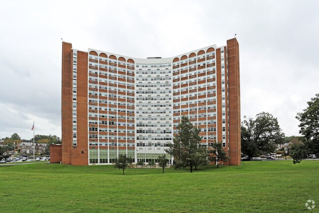 Phillip Murray House - For 62 yrs+