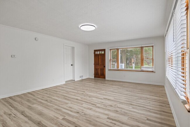 Photo - 429 N Swope St