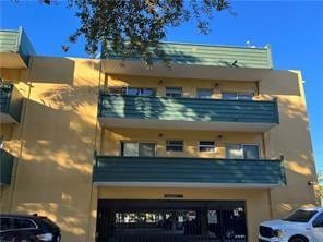 Photo - 1975 NE 135th St Unit 3R