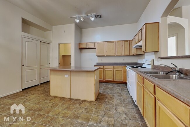 Photo - 21627 N 89th Dr