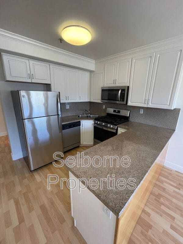 Photo - 1515 14th Ave