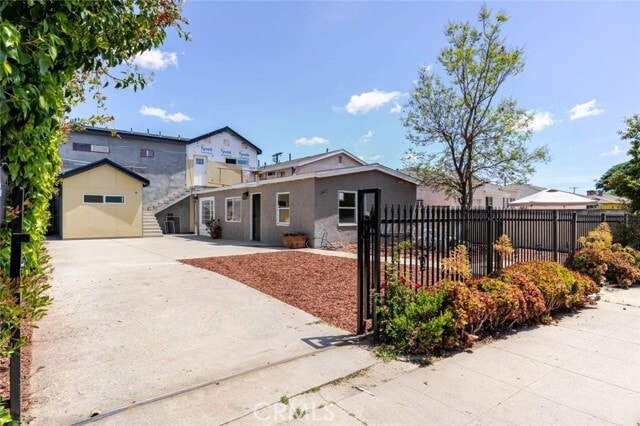 Building Photo - 5730 Willowcrest Ave