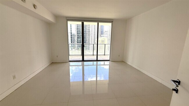 Photo - 1300 Brickell Bay Dr Unit 2300