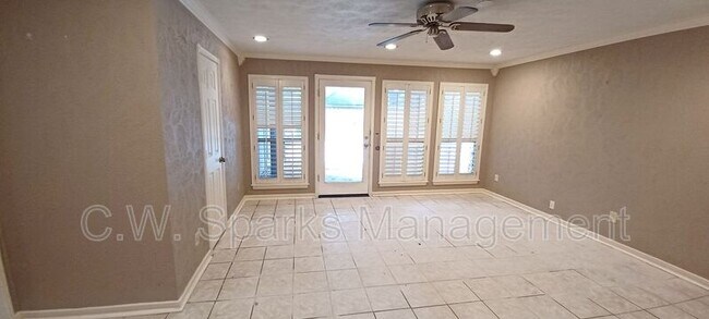 Photo - 3321 Heather Hill Dr