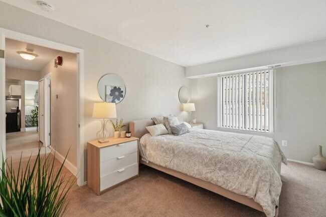 Peaceful bedrooms offer ample space for full bedroom sets and personal touches, professionally operated by Highlands Vista Group.