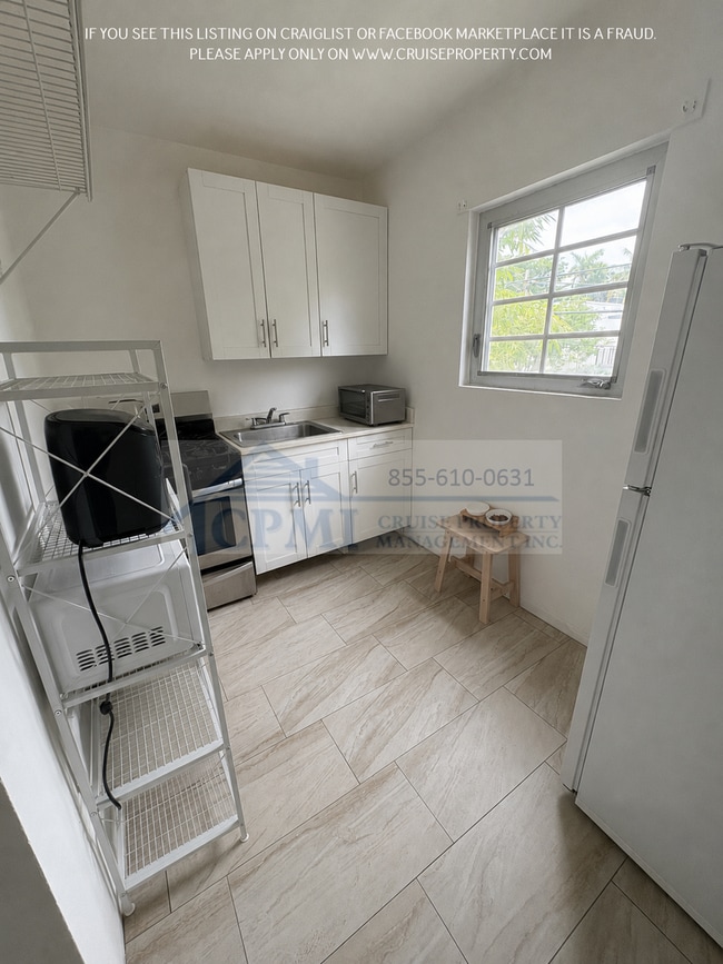 Photo - 3631 Thomas Ave Miami, FL 33133