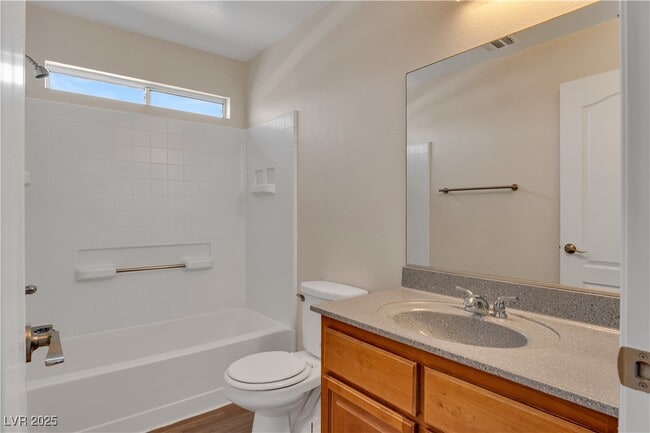 Photo - 3520 Glorious Iris Pl