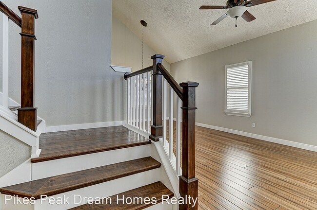 Photo - 4 br, 4 bath House - 6965 Barrimore Drive